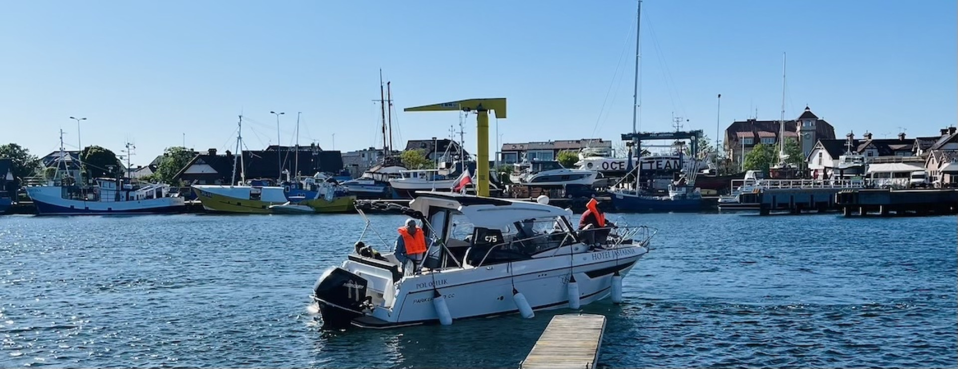 Rejs łodzią motorową po Zatoce 🛥️⚓️