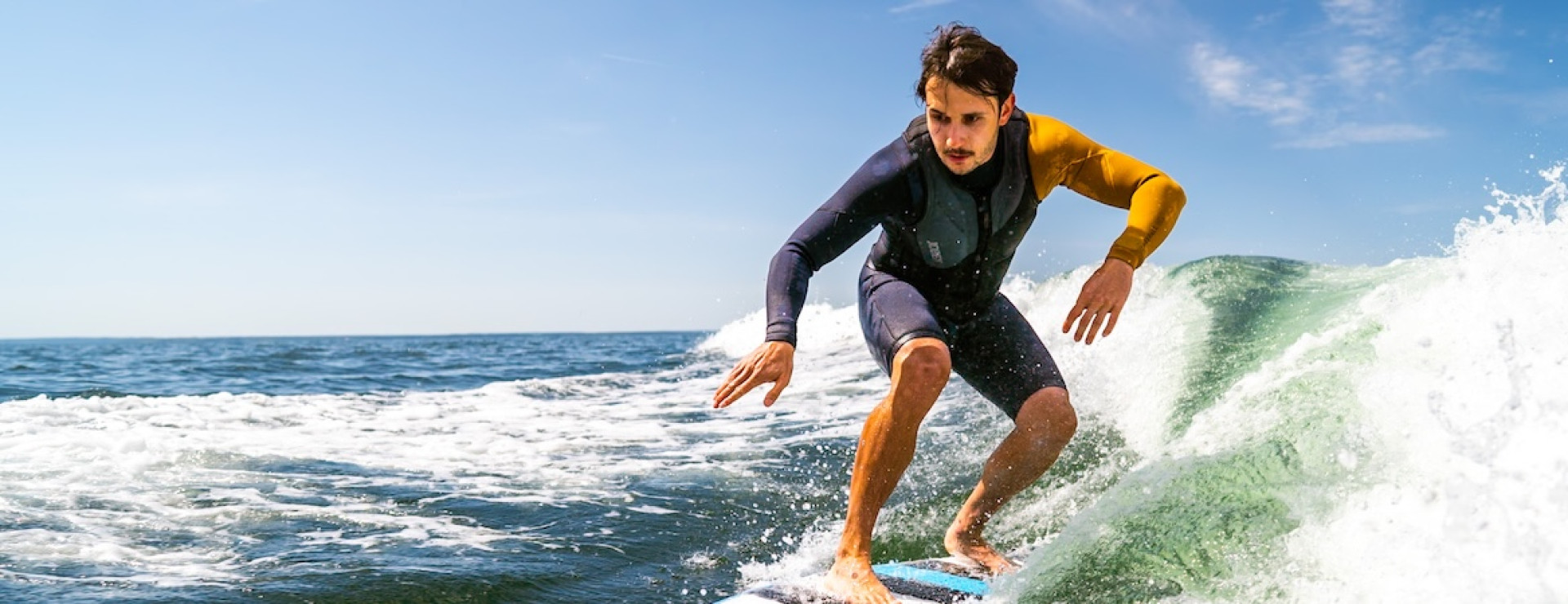 Aktywny wypoczynek między morzem a zatoką 🏄‍♂️